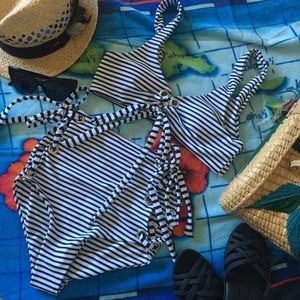 B/W High Waist Bikini